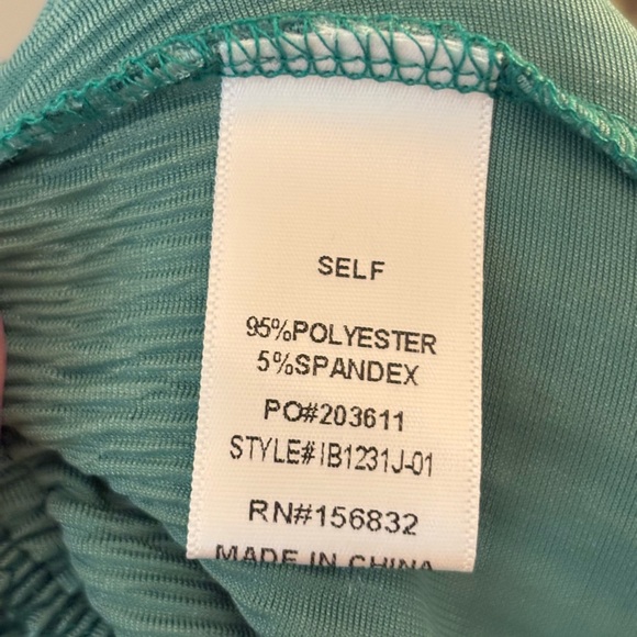 BiBi Green Textured Velvet Pants - Picture 3 of 3